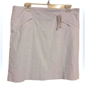 Grace Women’s NWT Skirt. Lightweight, Washable, Travel